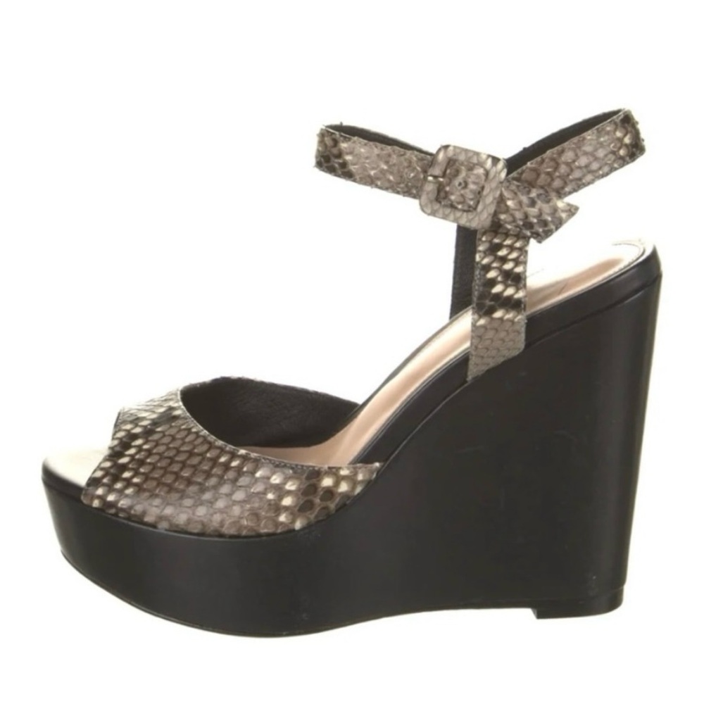 ALEXANDRE BIRMAN. Animal Print Sandals.Size 40. Used in excellent condition
